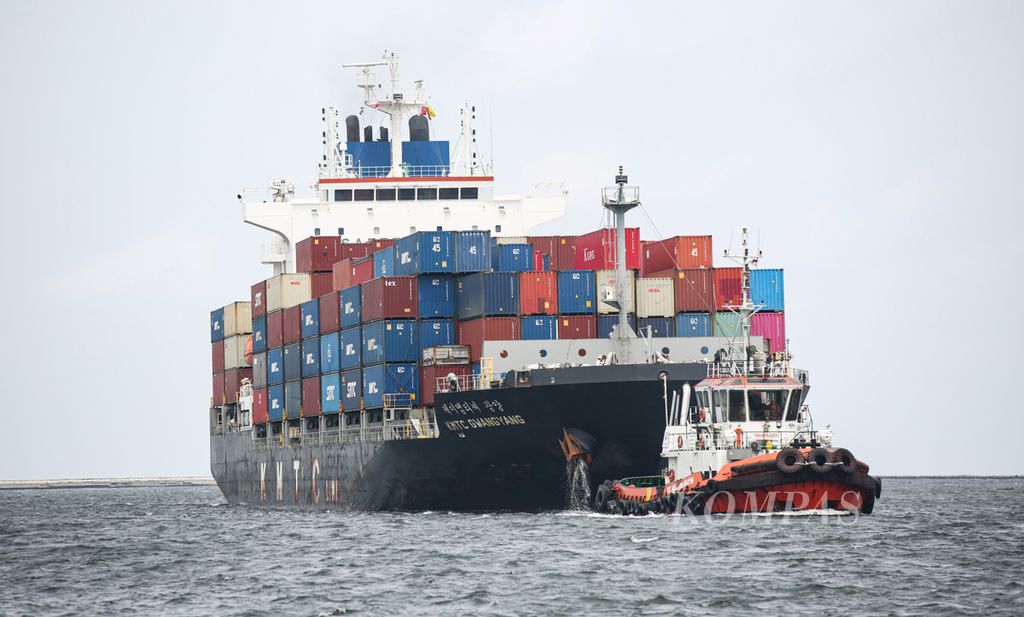 Impor Bahan Baku Plastik dari China Menggunakan Wilhen Cargo